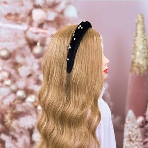 RHINESTONE CLUSTER VELVET HEADBAND - BLACK